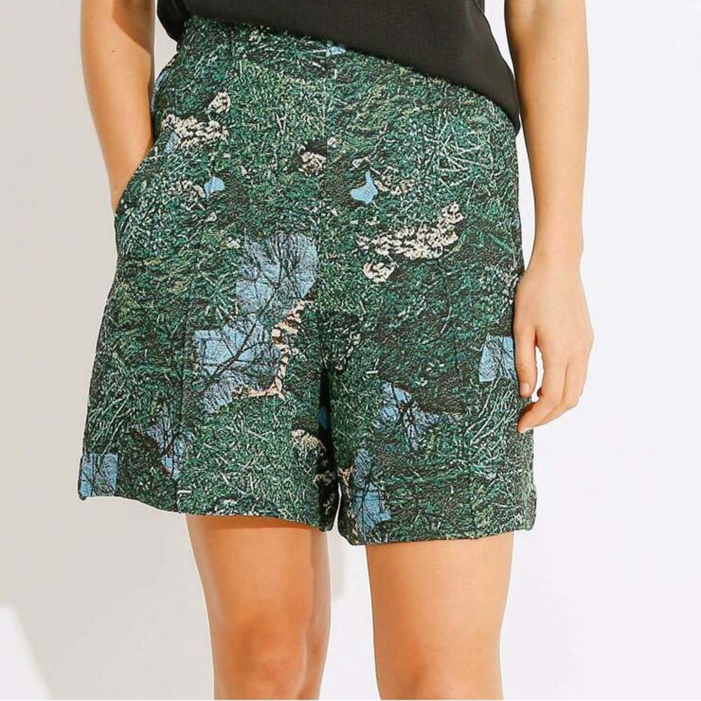 ALPHA60 Marina Shorts in Forest Multi